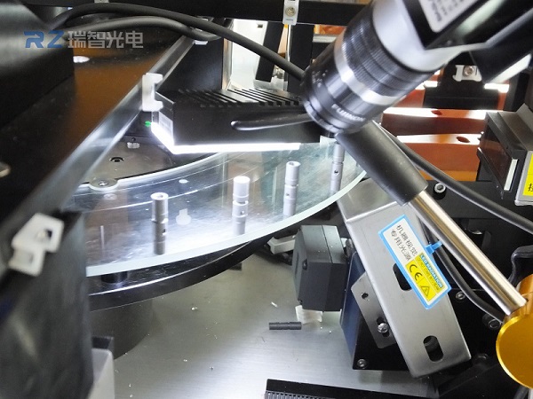 全自動視覺檢測設(shè)備